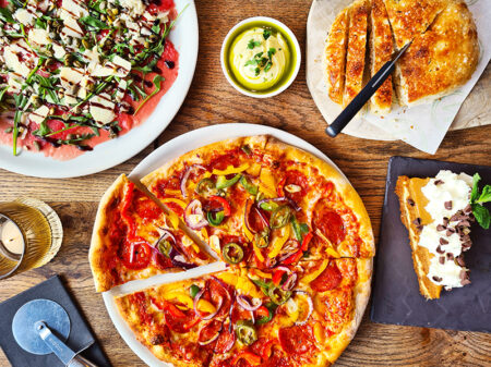 WOODSTONE Pizza and Wine